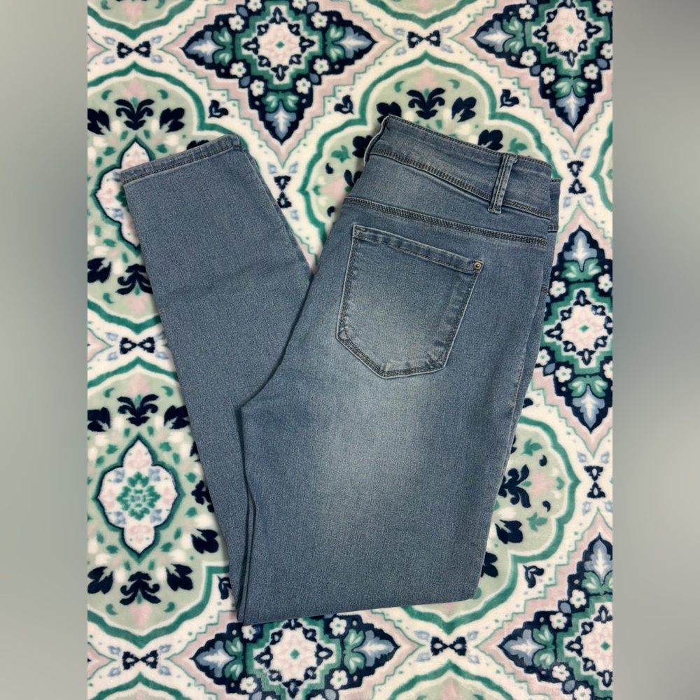 Curve Appeal - Women’s High Rise Skinny Jeans